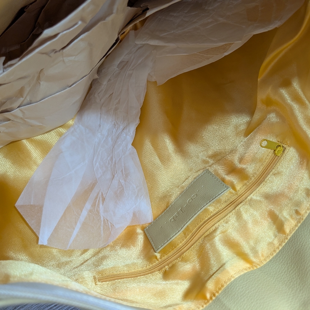 Co-Lab Light Yellow Oversized Shoulder Bag - Picture 4 of 5